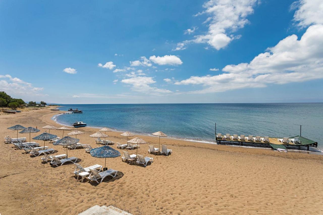 Troas Beach Hotel Tavakli Екстер'єр фото