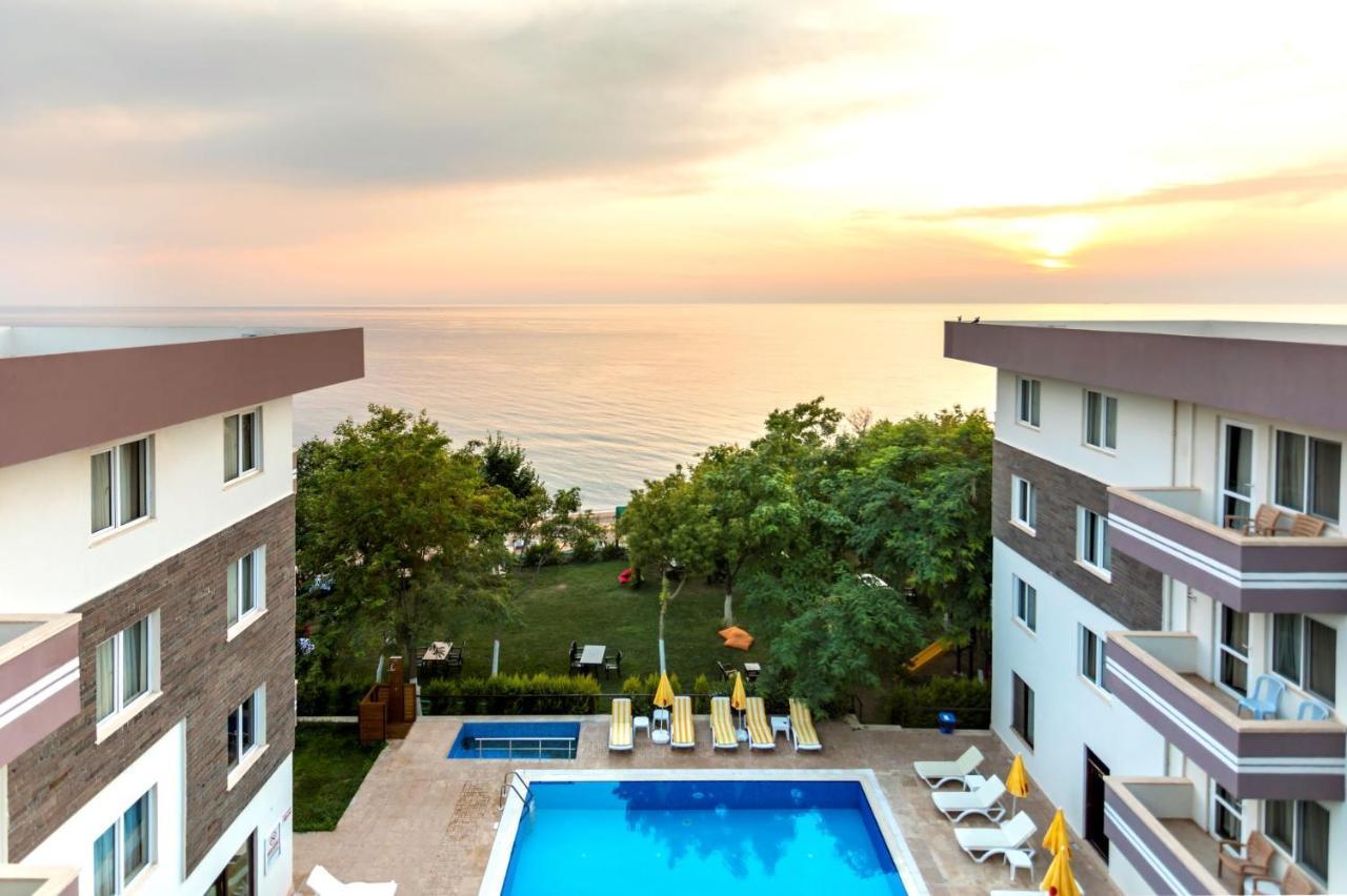 Troas Beach Hotel Tavakli Екстер'єр фото