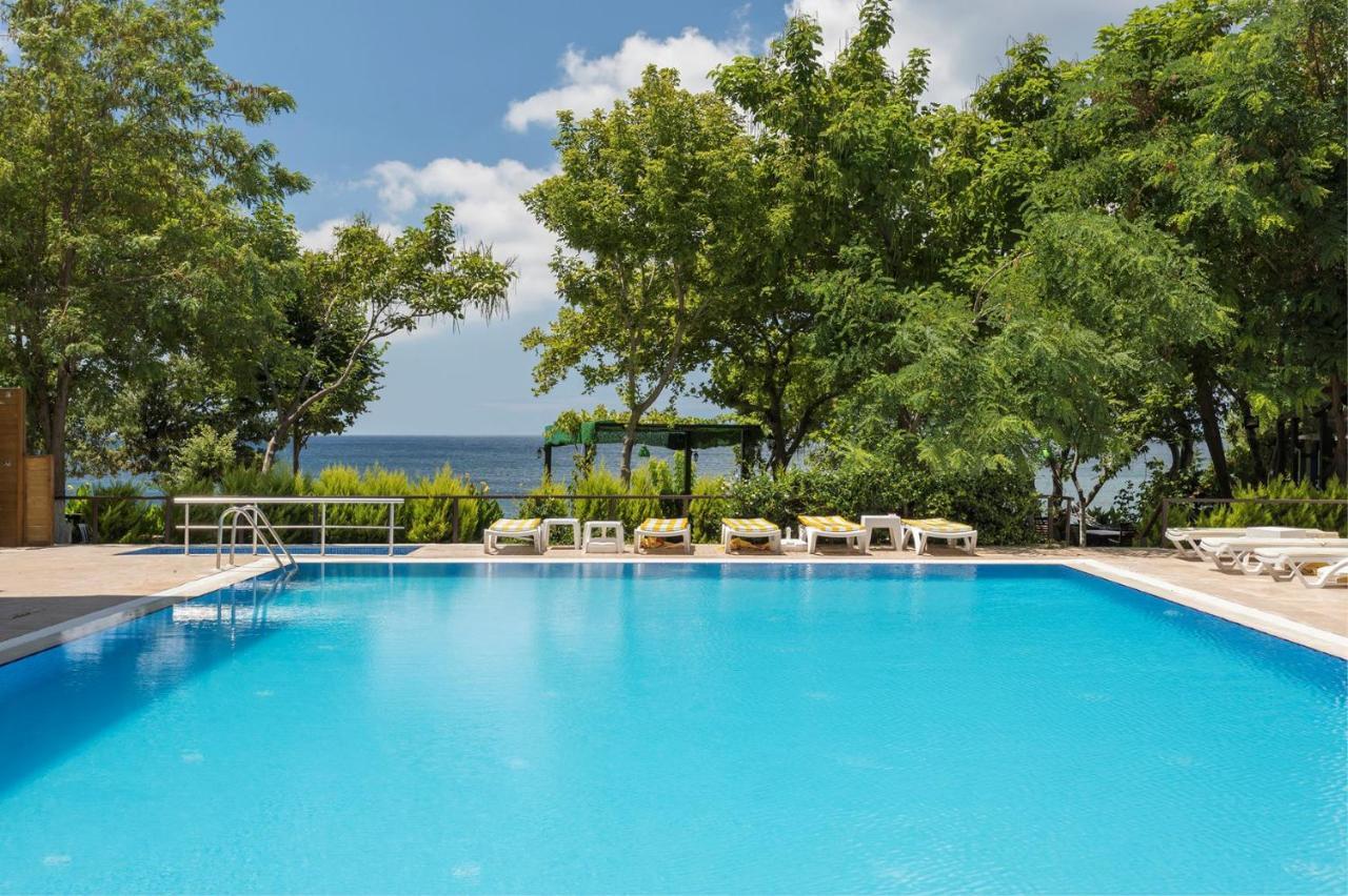Troas Beach Hotel Tavakli Екстер'єр фото
