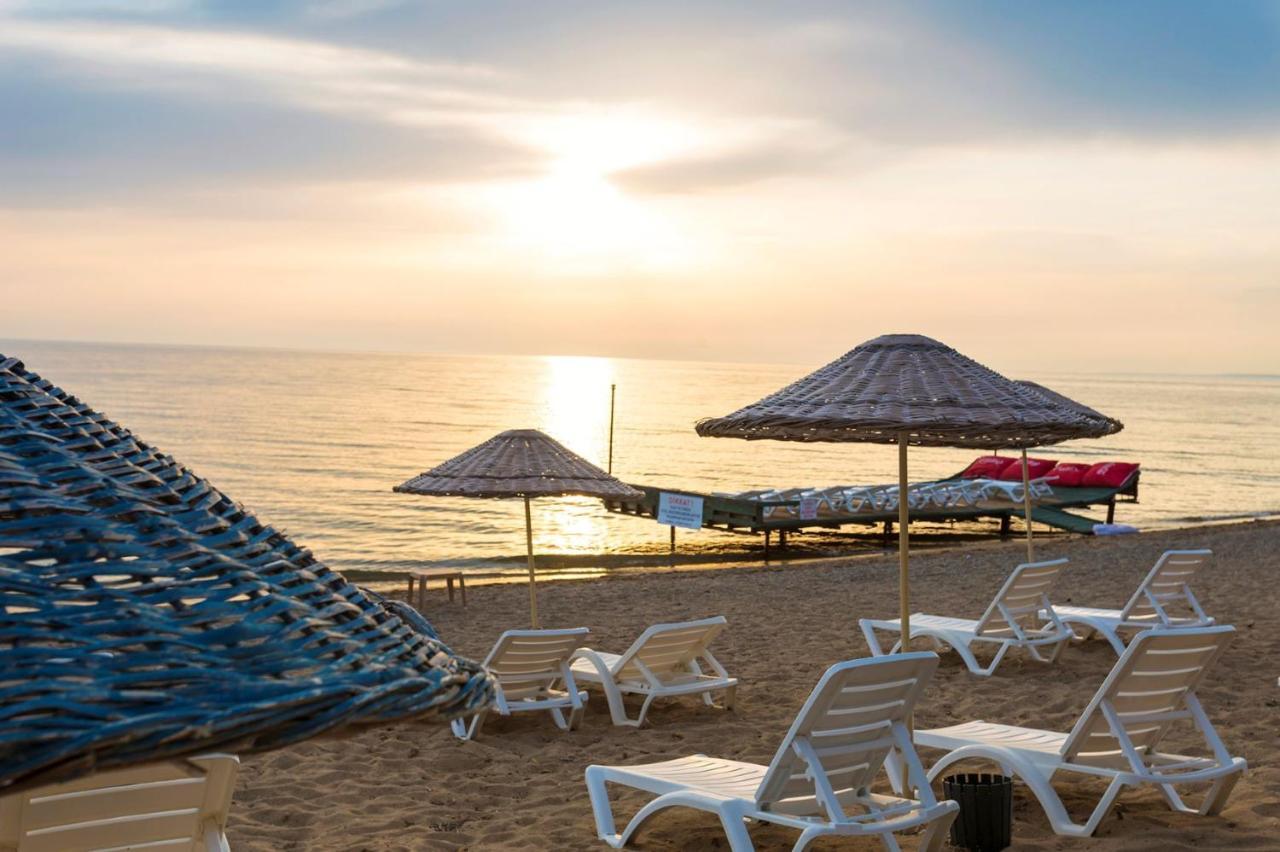 Troas Beach Hotel Tavakli Екстер'єр фото