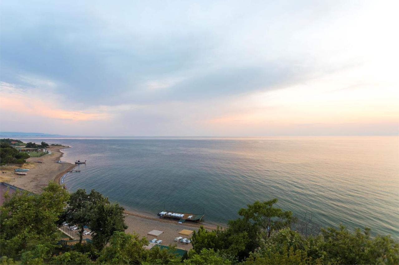 Troas Beach Hotel Tavakli Екстер'єр фото